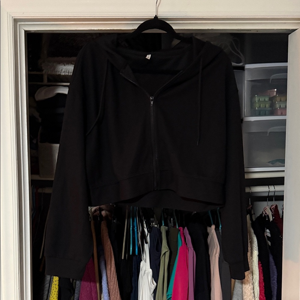 HALARA Black Women's Hoodie